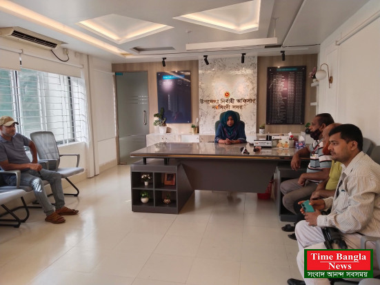 নরসিংদী সদর প্রেসক্লাবের নেতৃবৃন্দের ইউএনও আসমা সরকারের সাথে সৌজন্য সাক্ষাৎ