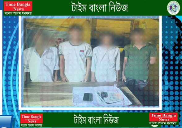 সিলেট রিকশা গ্যারেজ থেকে ৪ জুয়াড়ি আটক