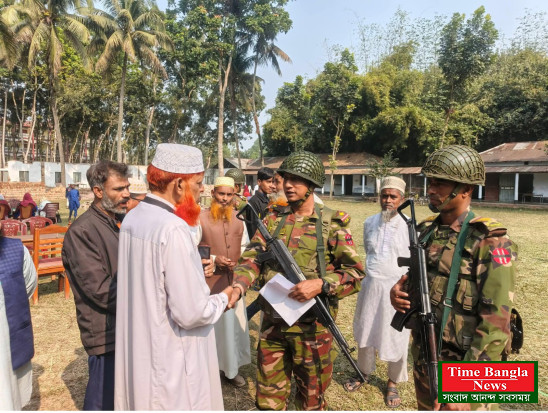 নির্বাচনী নিরাপত্তা জোরদারে বিভিন্ন ভোটকেন্দ্র ঘুরে দেখলেন সেনা কর্মকর্তারা!