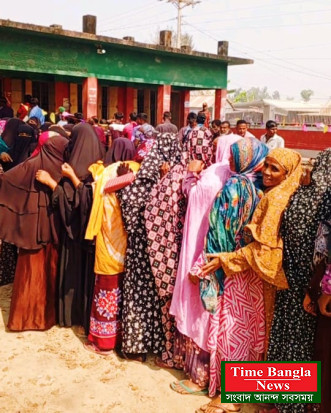 জয়পুরহাটে দুপুর ২টা পর্যন্ত ভোট পড়েছে ৫৫ দশমিক ৫ শতাংশ