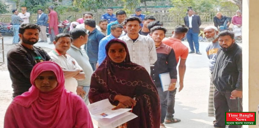 জাতীয় সংগীত না লিখতে পারায় কারও চাকরি হলনা