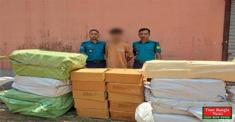 সিলেট এয়ারপোর্ট থানা পুলিশের অভিযানে বিপুল পরিমাণ ভারতীয় পণ্যসহ আটক ১