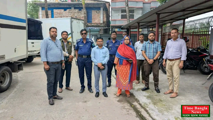 শাজাহানপুরে গ্রামীণ ডানোন ফুডস কারখানায় অভিযান, ৩ লাখ টাকা জরিমানা