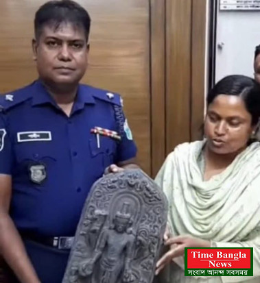 শিবগঞ্জে উদ্ধার হওয়া ৩ কোটি টাকার কষ্টিপাথরের বিষ্ণু মূর্তি মহাস্থান জাদুঘরে হস্তান্তর