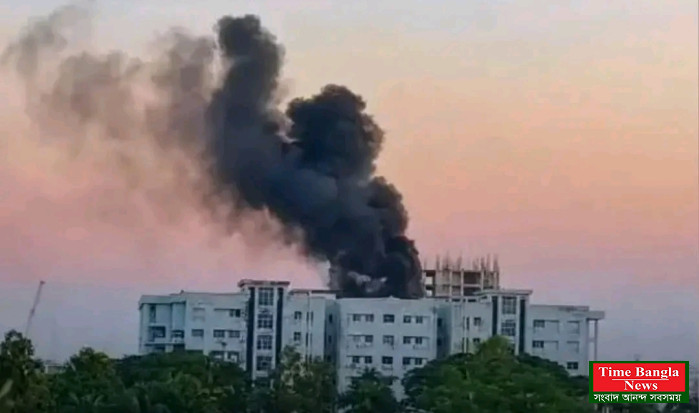 ময়মনসিংহ মেডিকেলের শিশু ওয়ার্ডে আগুন, রোগী-স্বজনদের মধ্যে আতঙ্ক