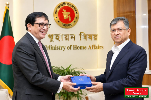 **সীমান্ত ও ইমিগ্রেশনে প্রযুক্তি সহযোগিতা  দিতে চায় সিঙ্গাপুর ।*
