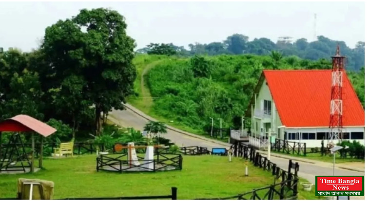 পাহাড়ে ফের অস্থিরতা,নিরাপত্তা পাহারায় ফিরলেন প্রায় ৩ হাজার পর্যটক।*