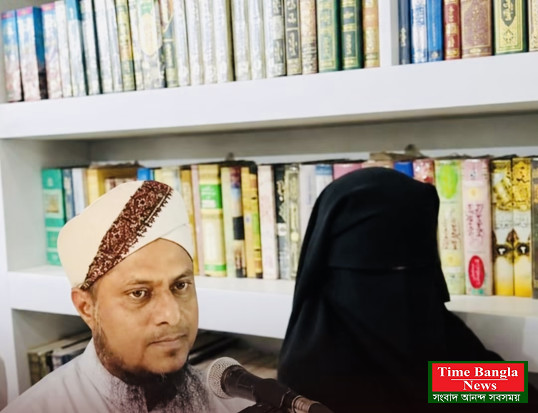 ১৩ বছর বয়সী ছাত্রীকে ধর্ষণে সহায়তা করেছিলেন মাদ্রাসাশিক্ষকের স্ত্রী, গ্রেপ্তার